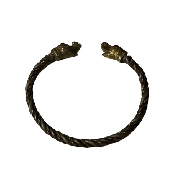 Brass bangle bracelet - Picture 1 of 2